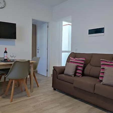 Casa Piramide 3. Terraza Wifi Y Parking Privado Prázdninový dům