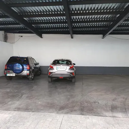 Holiday home Casa Piramide 3. Terraza Wifi Y Parking Privado