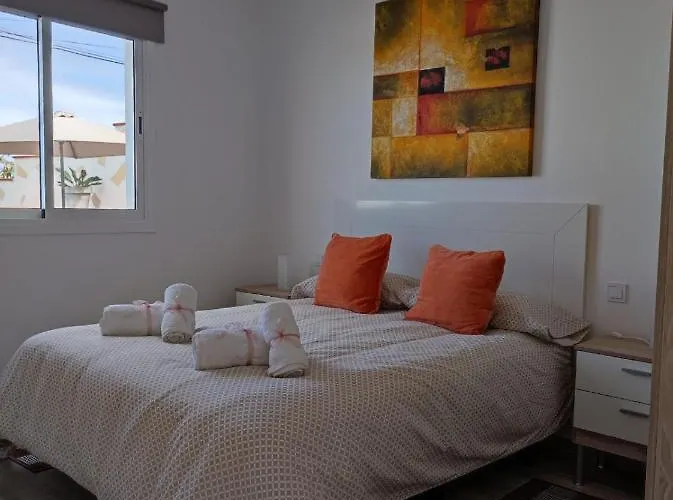 بيت للعطل Casa Piramide 3. Terraza Wifi Y Parking Privado إيكود ذي لوس فينوس