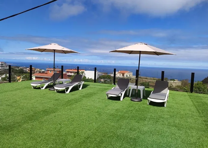 Casa Piramide 3. Terraza Wifi Y Parking Privado Nyaraló